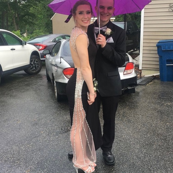 Black and silver jovani prom dress - Picture 4 of 5